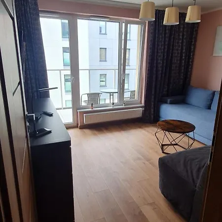 Mieszkanko Plaza/morze 800m Lägenhet *